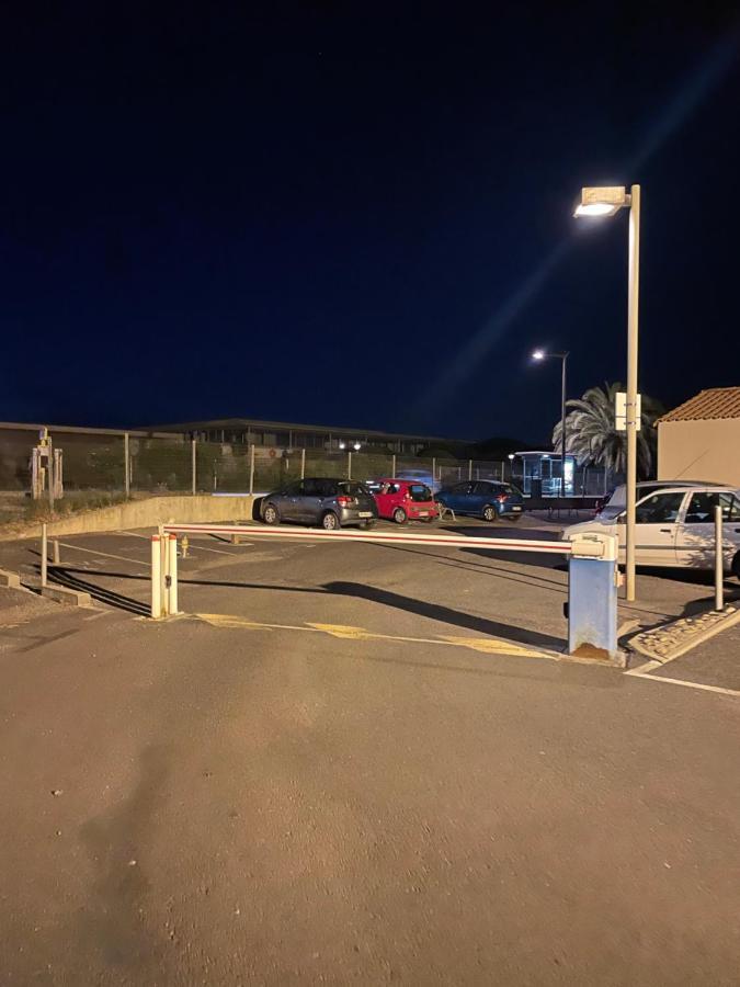 Des Quilles * Sète